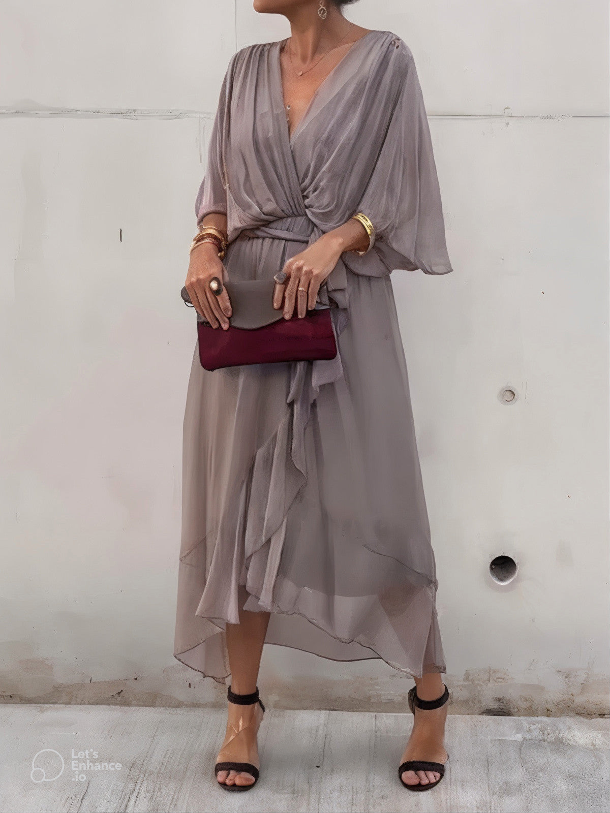 Eva | Stijlvolle en elegante chiffonjurk met V-hals